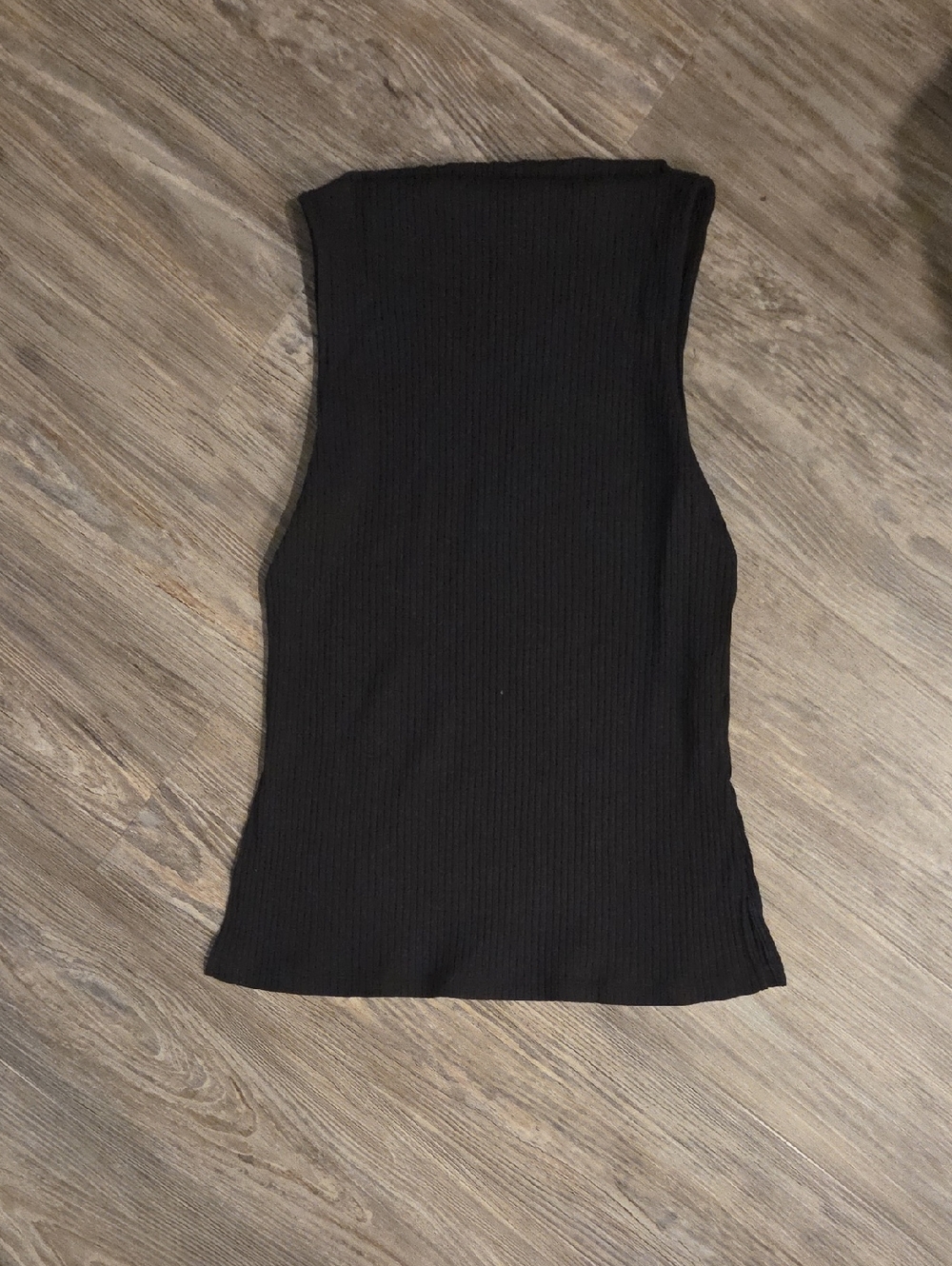Old Navy Black Ribbed Muscle Tank Top
